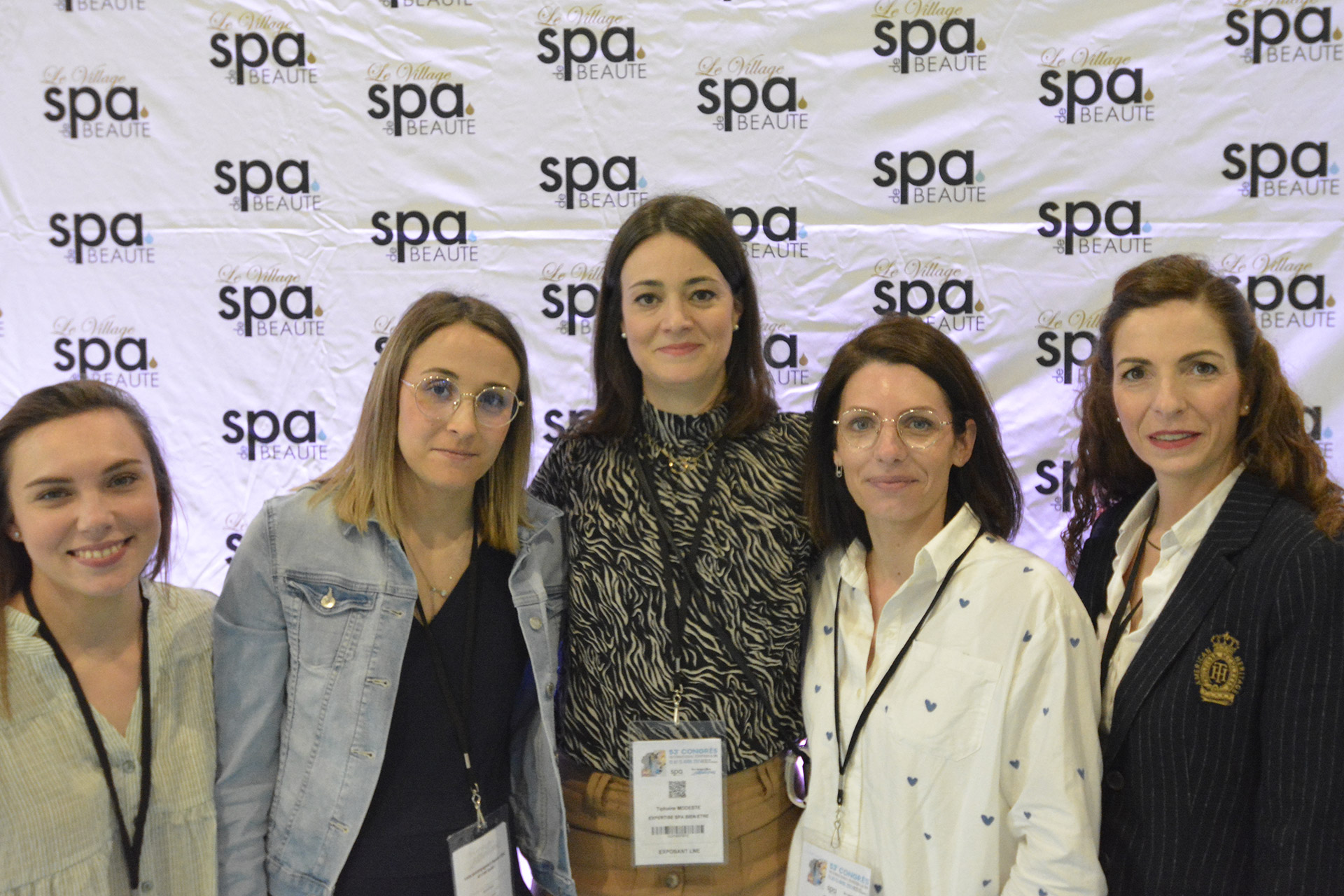 Gwenaëlle, Célia, Tiphaine, Flavie et Delphine