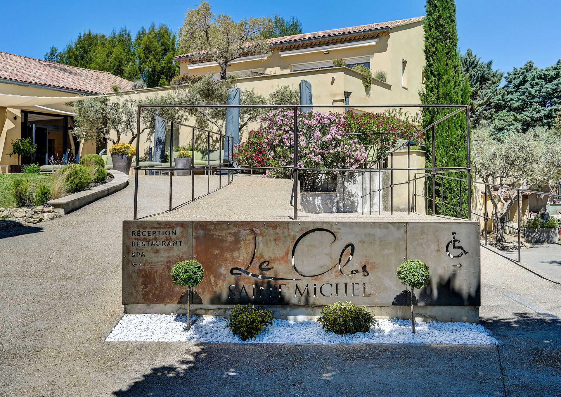 Le Clos Saint Michel, gagnant du Trophée du Meilleur Soin Signature Argent Spa 2025
