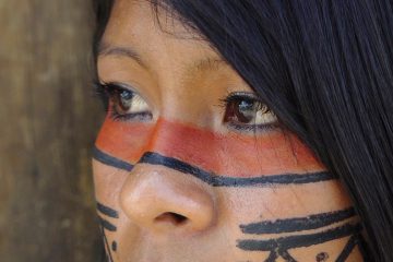 Jeune fille maori aujourd’hui