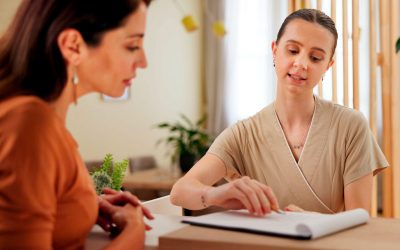 La réceptionniste spa, première main du soin